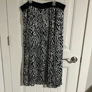 CLEO A-Line SKIRT Pull-on BLACK SILVER XXL